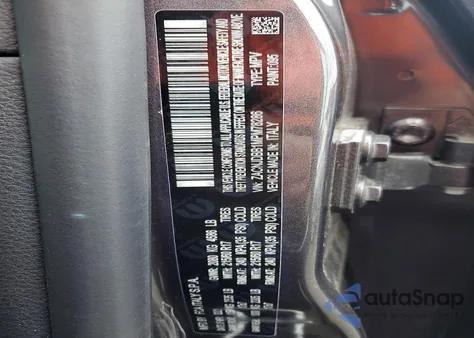 2021 Jeep Renegade Latitude z USA, uszkodzony, nr VIN ZACNJDBB1MPM78286